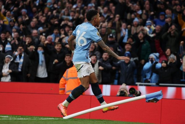Promising to join Tottenham? Reporter: Savigno s representative is still finalizing details in Manchester