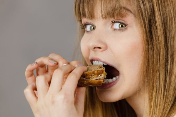 Processed foods are not only harmful to health. Medical warnings about unexpected damage: causing evil cycles